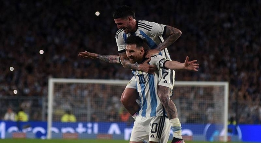 Messi 800. golünü atarak tarihe geçti