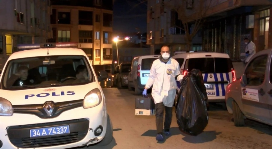 İstanbul'da birlikte yaşadığı kadını taşla öldürdü, vücudunu parçalara ayırıp buzdolabına koydu