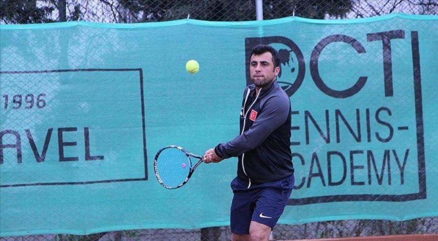 Milli tenisçi depremden kurtuldu dünya şampiyonasında yarışıyor
