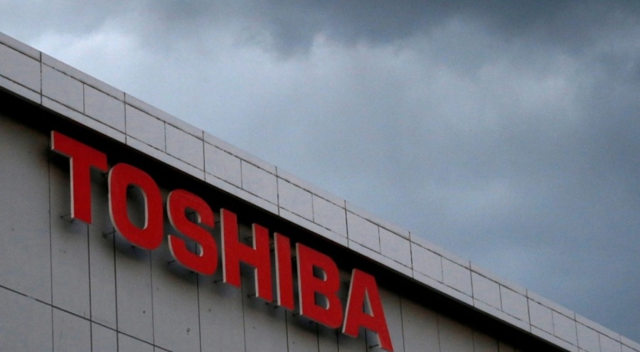 Toshiba 15 milyar dolarlık satın alma teklifini kabul etti