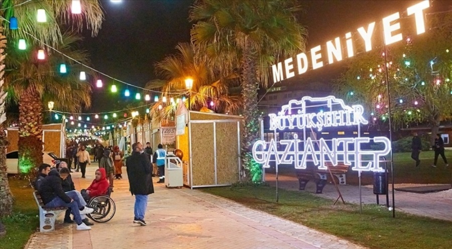 Depremzedeler için "ramazan sokakları"