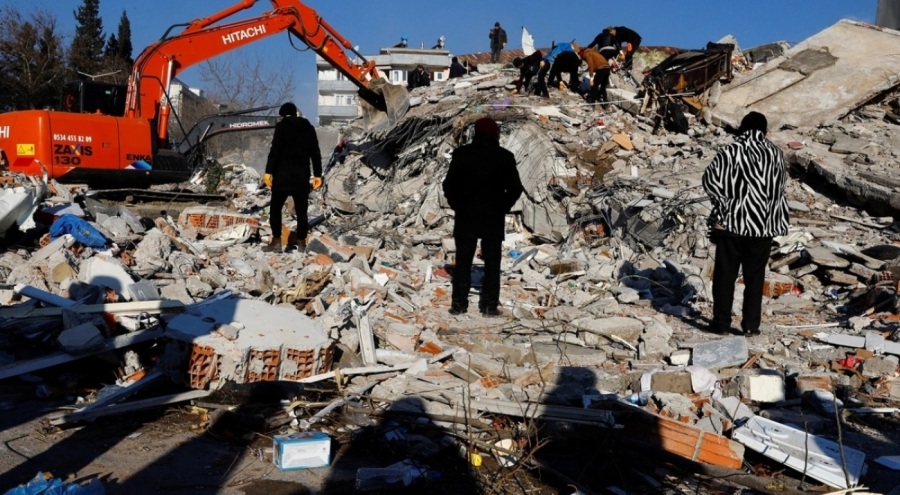 Depremde hayatını kaybeden 1297 kişinin kimliği tespit edilemedi