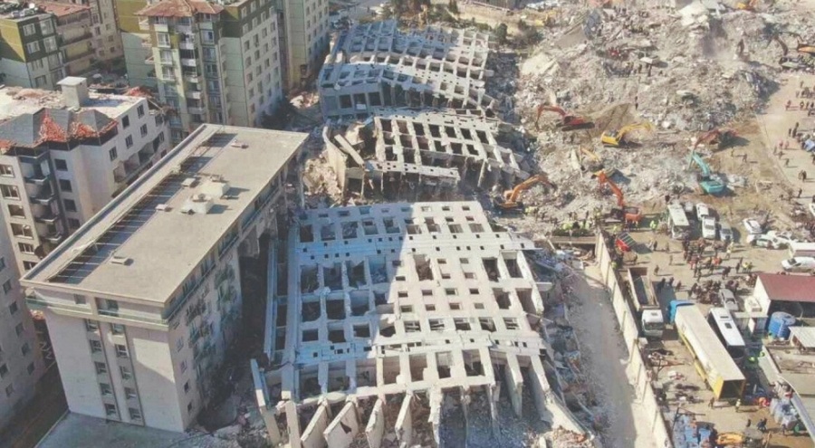 Rönesans Rezidans'ın sahibi kaçtığı Karadağ'da da inşaat yapmış!