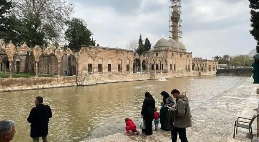 Balıklıgöl'ün suyu normalleşmeye başladı