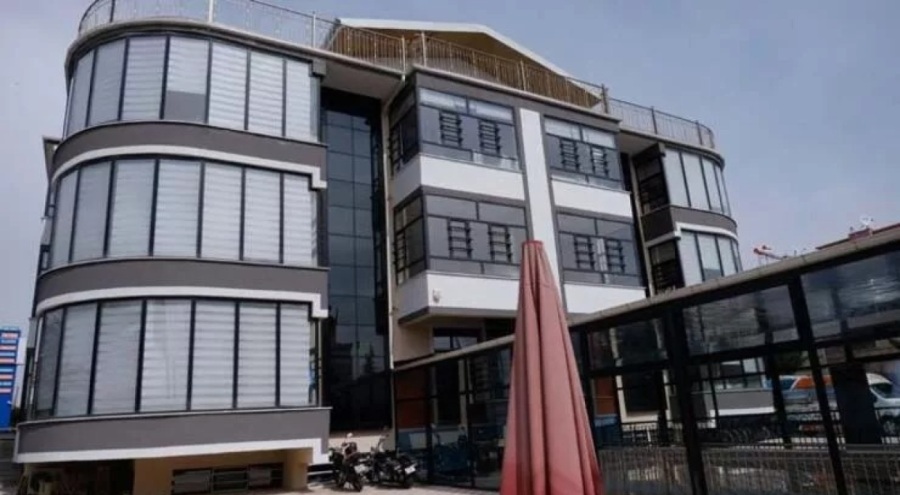 Sahte rapor alıp tatile giden  fizyoterapist için 15 yıla kadar hapis isteniyor