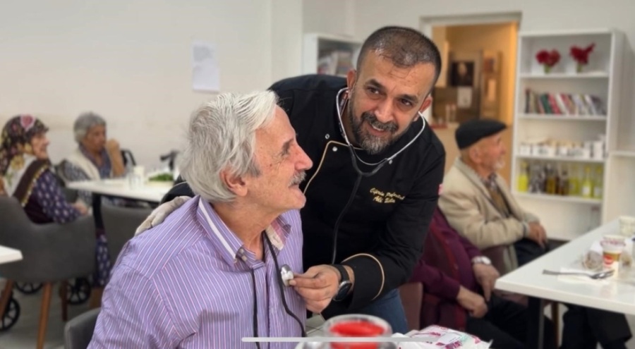 Bursa'da huzur evi sakinlerine iftar