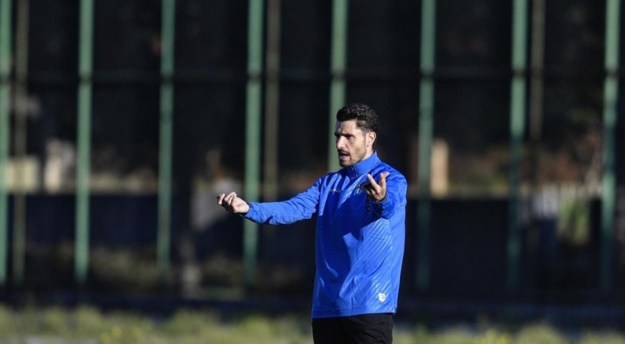 Özer Hurmacı ilk antrenmana çıktı