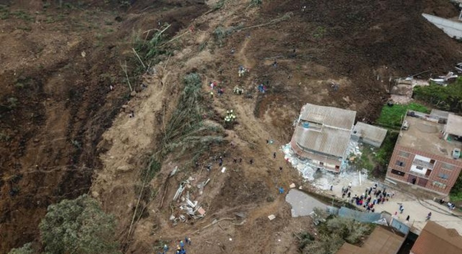 Ekvador'da toprak kayması meydana geldi