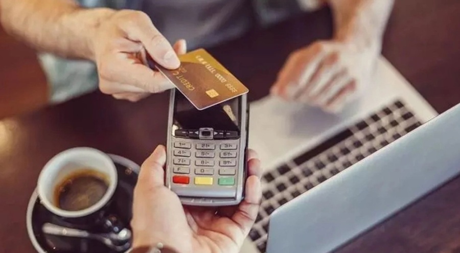 Harcamalar yüzde 131 arttı! Vatandaşlar kredi kartı ile geçiniyor