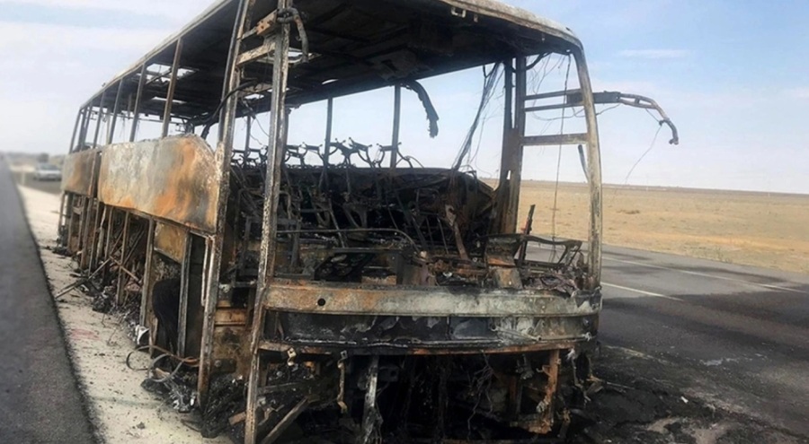 Umre ziyaretçilerini taşıyan otobüs kaza yaptı: 20 ölü