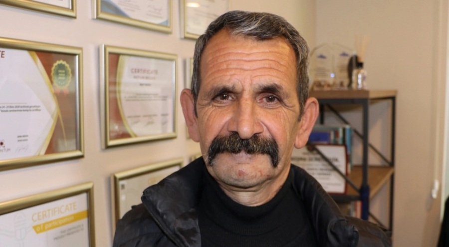 25 yıldır Adana'da yaşayan adamı 'Yurt dışında yaşıyorsun' deyip emekli etmediler!