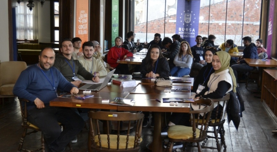 Bursa'da 'Gençlik Çalıştayı' gerçekleştirildi