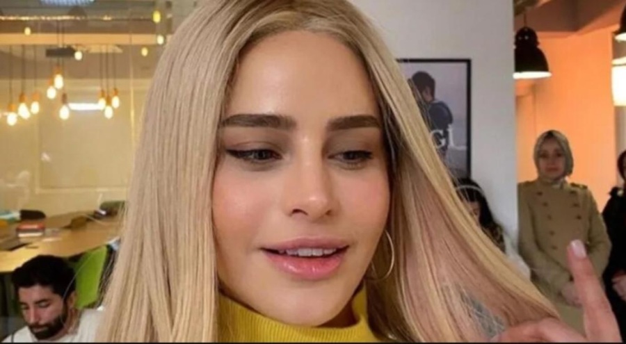 Büşra Pekin hayranlarını şaşırttı