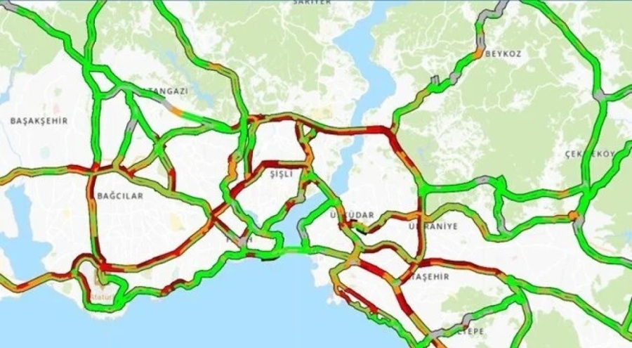 İstanbul'da trafik yoğunluğu yüzde 78'lere ulaştı