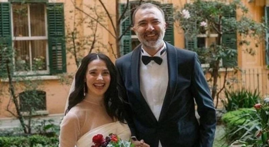 Funda Eryiğit ve Berkun Oya nikah masasına oturdu