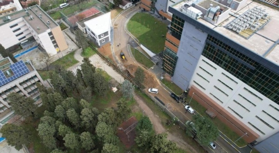 Marmara Üniversitesi'nde göçük!