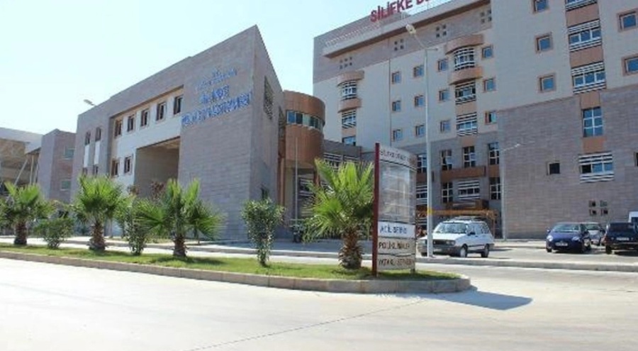 İlkokulda sıva parçaları öğrencilerin üzerine düştü: 2 öğrenci yaralı