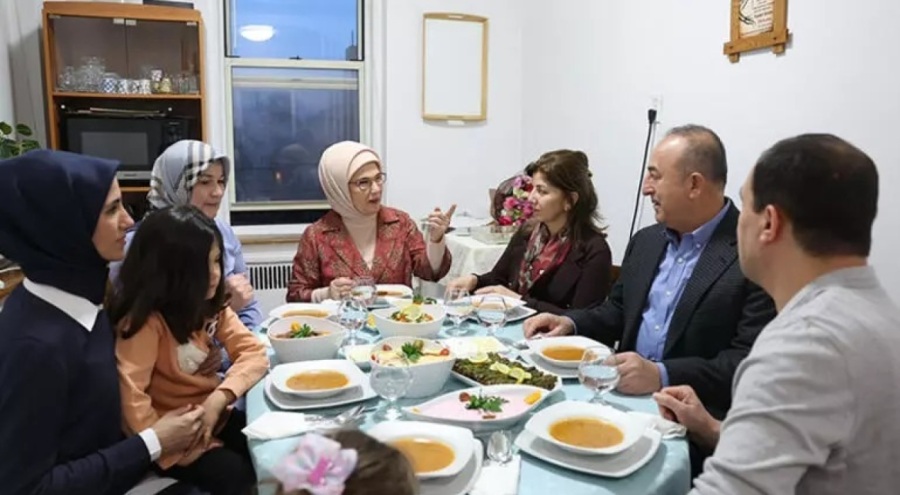 Emine Erdoğan'dan New York'ta Türkevi'ne ziyaret