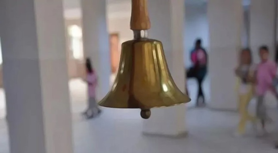 Nisan ara tatili kaç gün olacak?