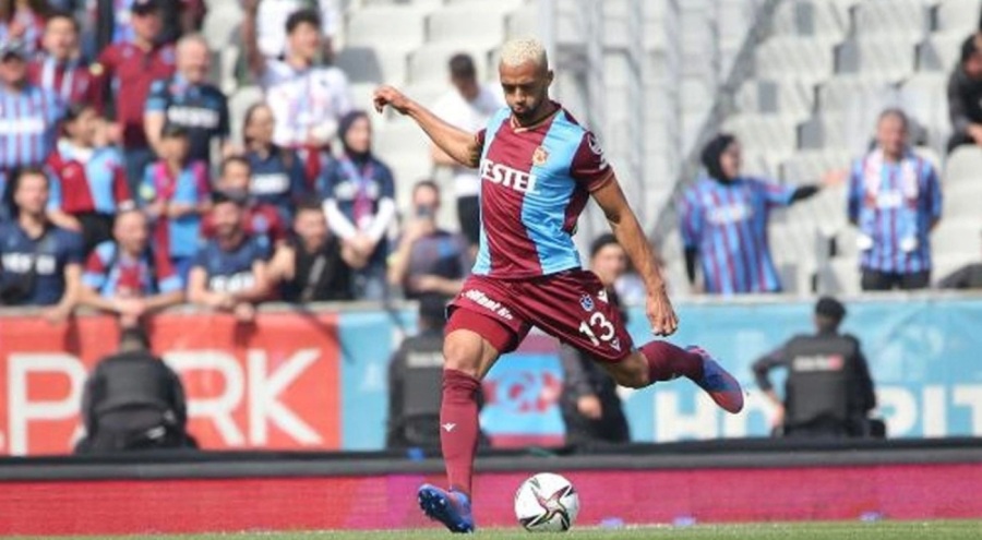 Trabzonspor'da ayrılık rüzgarı! Yıldız oyuncu başka takıma transfer oluyor