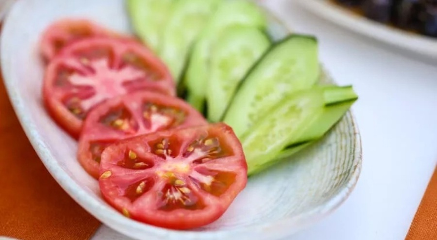 Domates ve salatalıkta büyük tehlike!