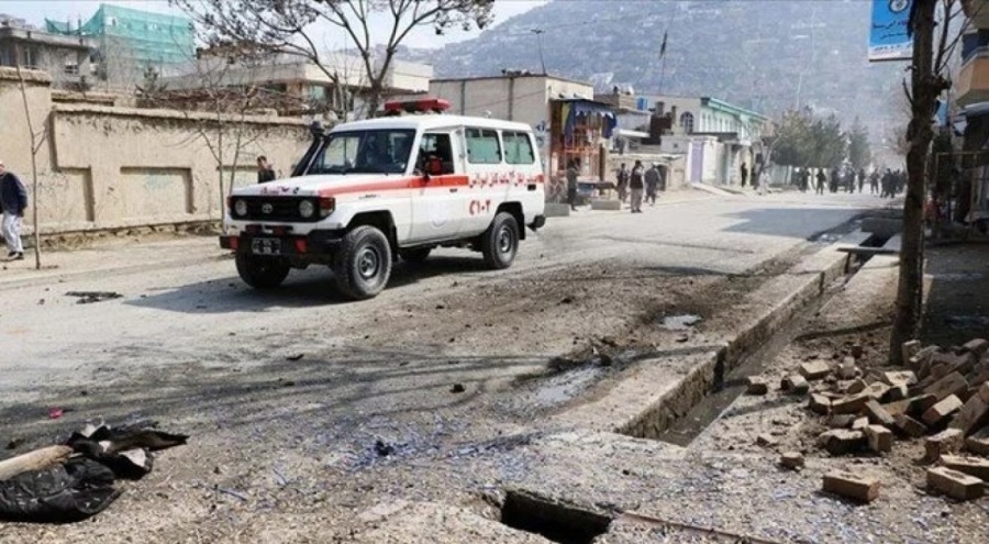 Afganistan'da okula el bombalı saldırı gerçekleştirildi