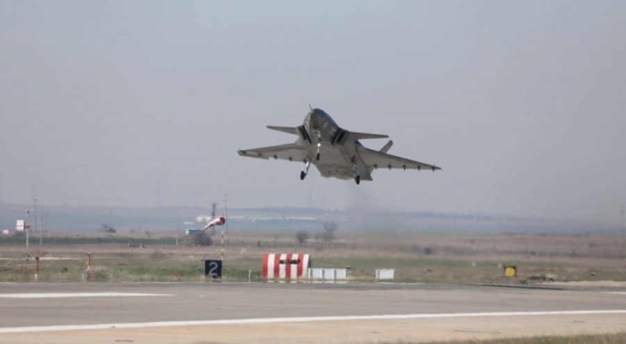 Kızılelma insansız savaş uçağı bir testi daha başarıyla geçti