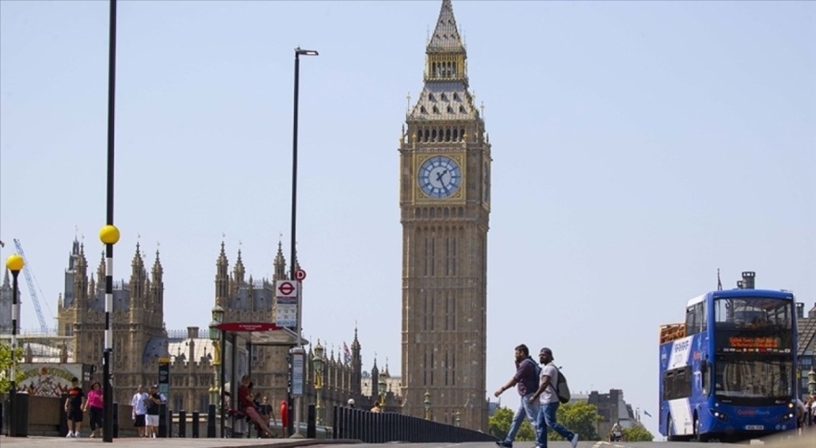 İngiltere'den Brexit sonrası en büyük ticaret anlaşması