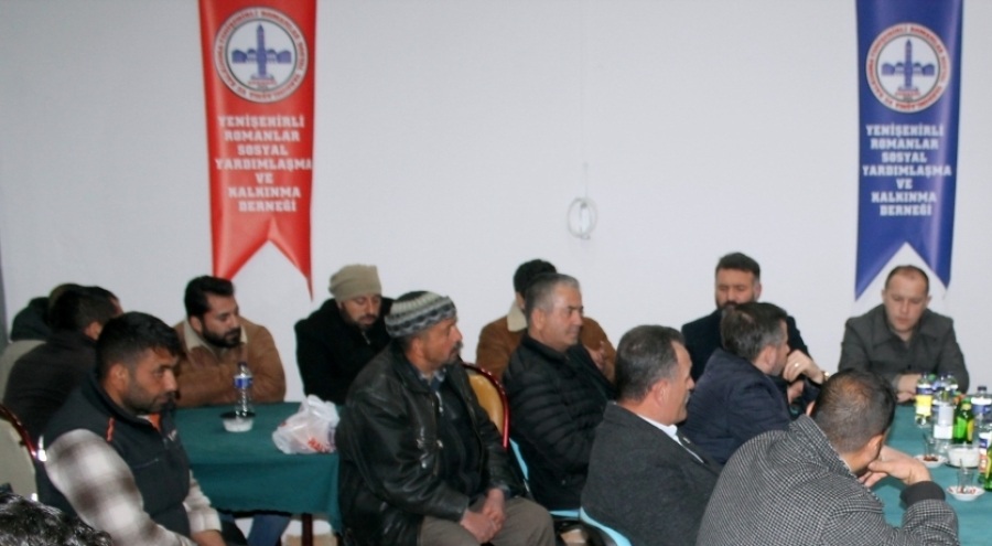AK Parti Bursa teşkilatı Roman vatandaşlarla görüştü
