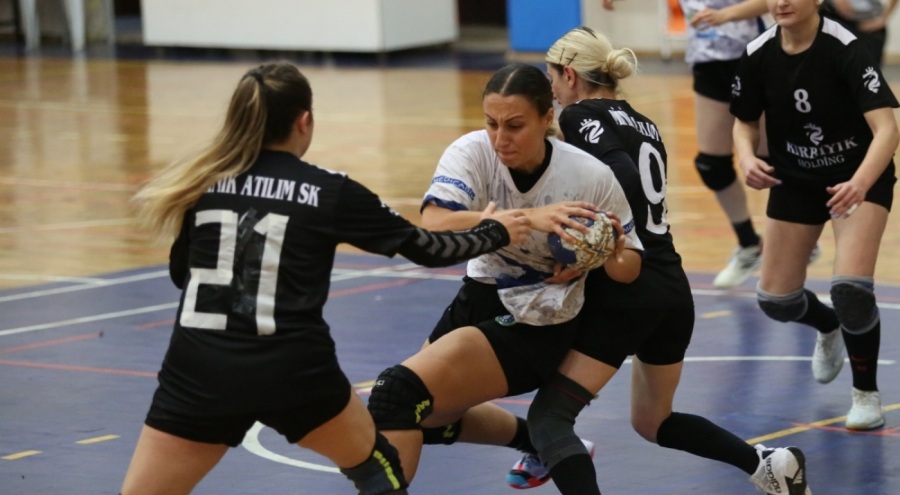 Bursa Büyükşehir Belediyespor Karaman deplasmanında