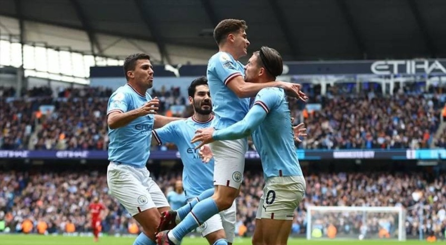 Manchester City Liverpool'u farklı geçti