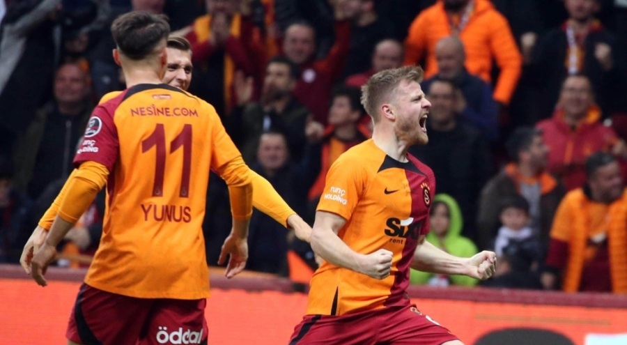 Galatasaray, Adana Demirspor'u 2 golle mağlup etti
