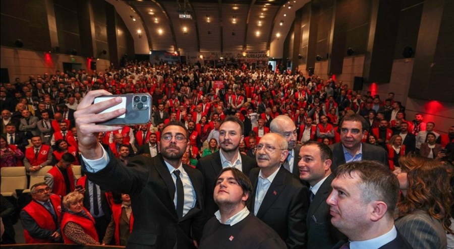 Kılıçdaroğlu, "Kılıçdaroğlu Gönüllüleri" ile buluştu