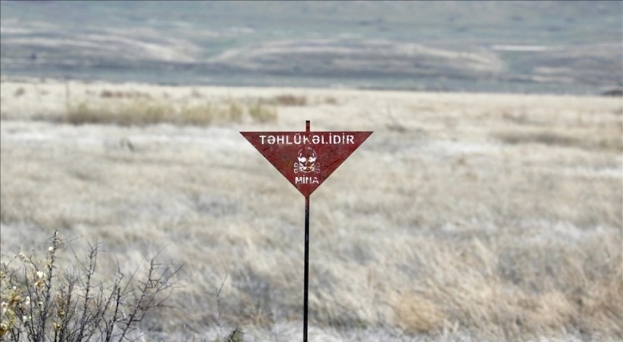 Ermenilerin döşediği mayının patlaması sonucu bir Azerbaycan askeri şehit oldu