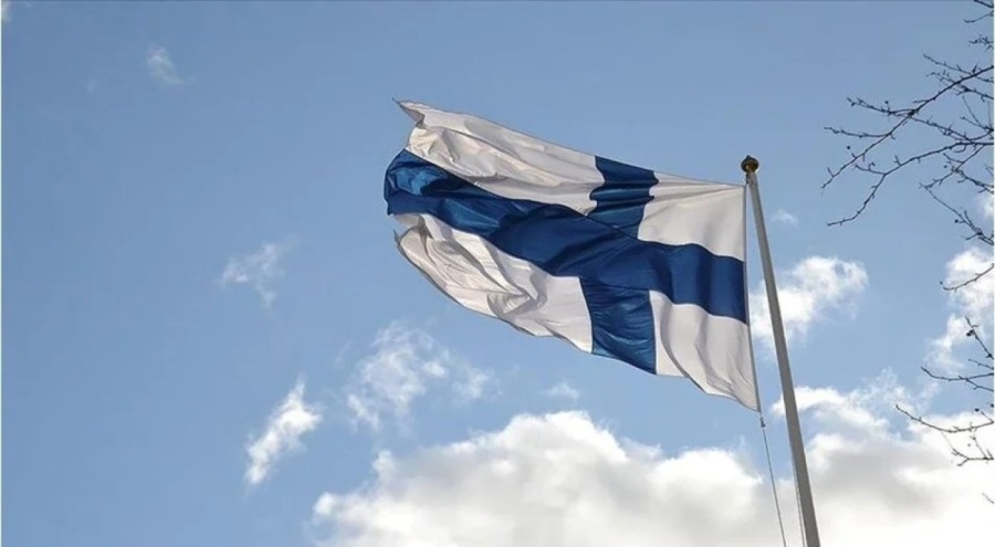 NATO karargahına Finlandiya bayrağı törenle dikilecek