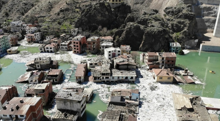 Yusufeli Barajı ve HES'te su yüksekliği 100 metre oldu
