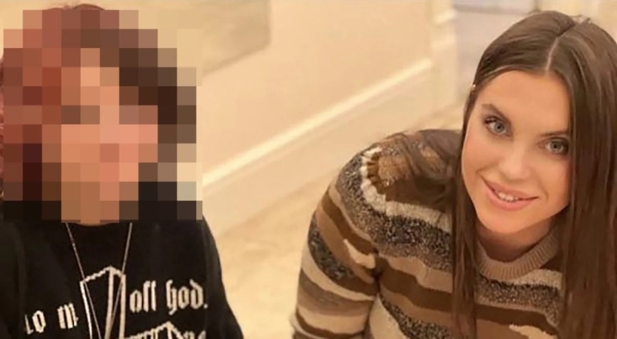 14 yaşındaki kız erkek arkadaşıyla birlikte kiralık katil tutup annesini öldürttü