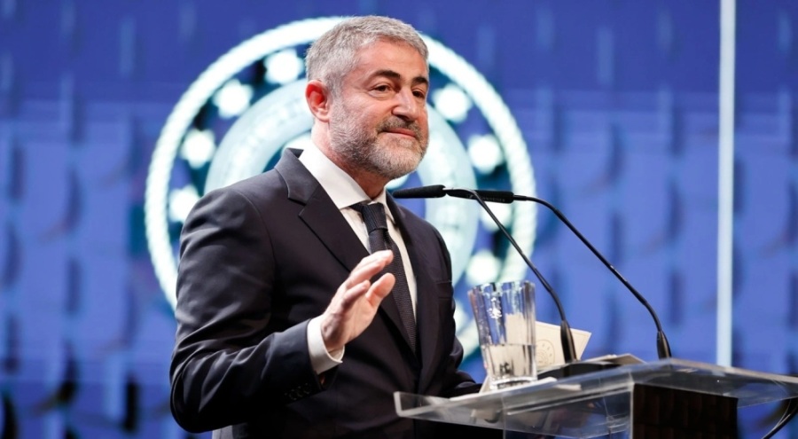 Bakan Nureddin Nebati: İhracat rekorları kırmaya devam ediyoruz