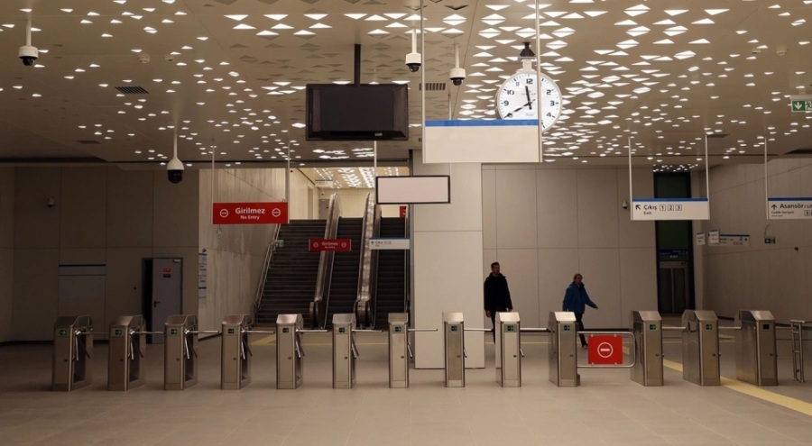Bakan Karaismailoğlu duyurdu: İstanbul'a yeni metro hattı geliyor!
