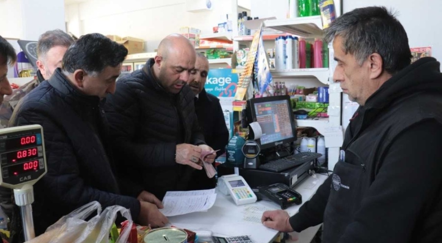 Bursa'da MÜSİAD üyeleri ramazanda "veresiye defteri" geleneğini yaşatıyor