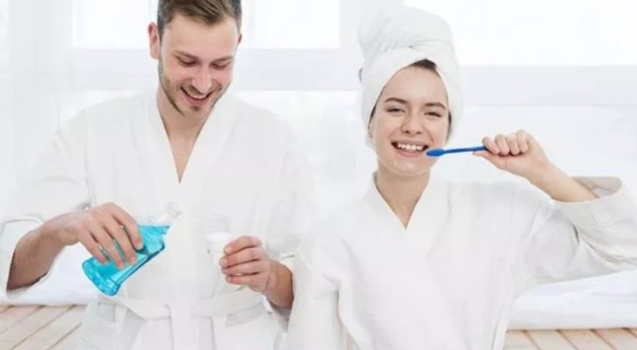 Sahurdan sonra dişlerinizi fırçalamayı unutmayın!