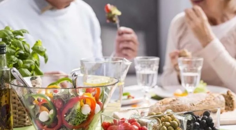 İftar ve sahurda bol bol su için