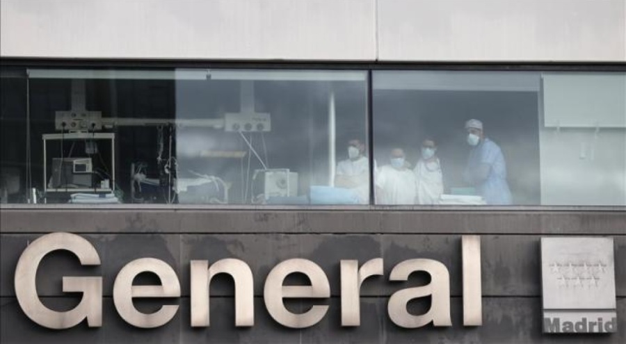 İspanya'da 800 bin kişi ameliyat sırası bekliyor