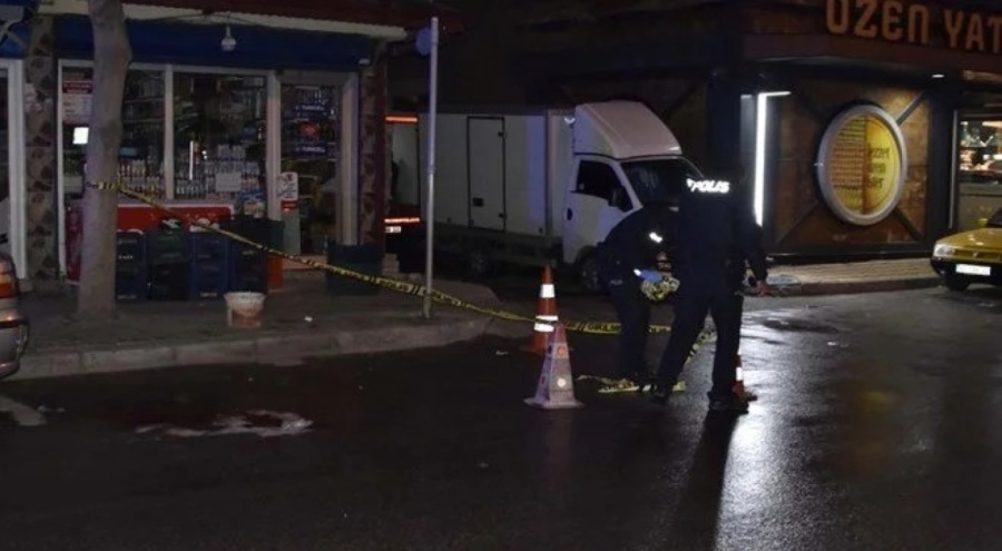 Kocası tarafından çocuğunun gözü önünde katledildi