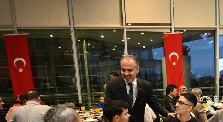 Başkan Aktaş, şehit aileleri ve gazilerle iftar sofrasında bir araya geldi