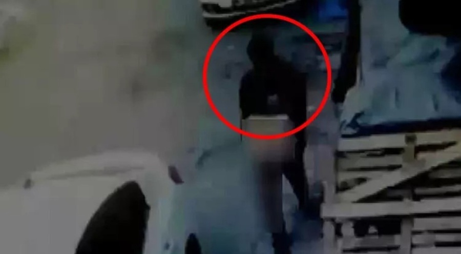 Depremzedelerin evlerine dadanan 3 kişi tutuklandı