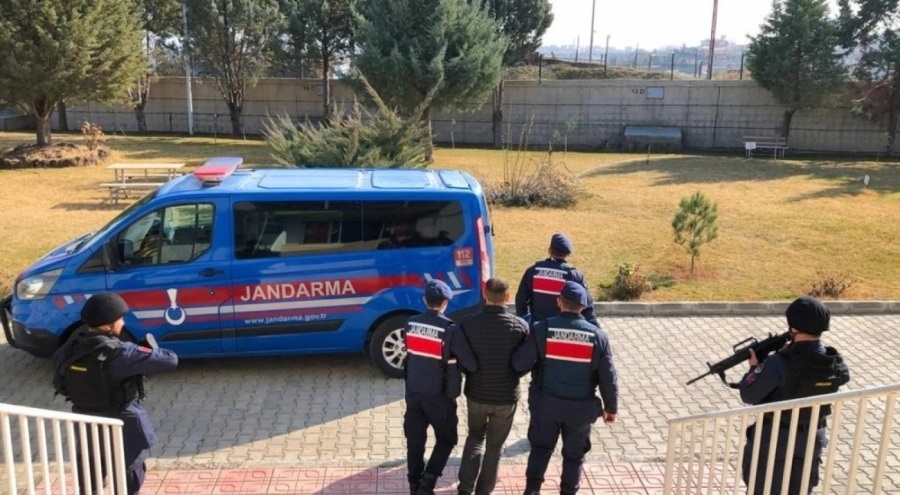 Firari 4 hükümlü tutuklandı