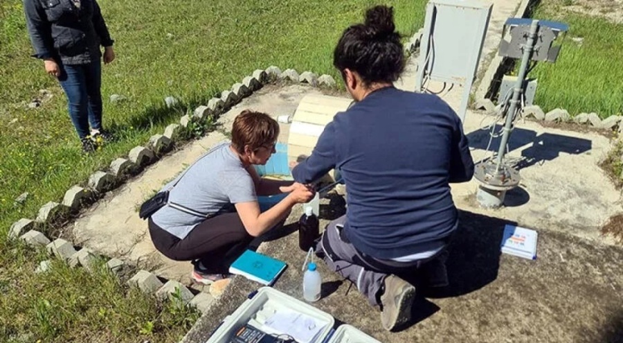 Afet bölgesinde içme suyu araştırılıyor