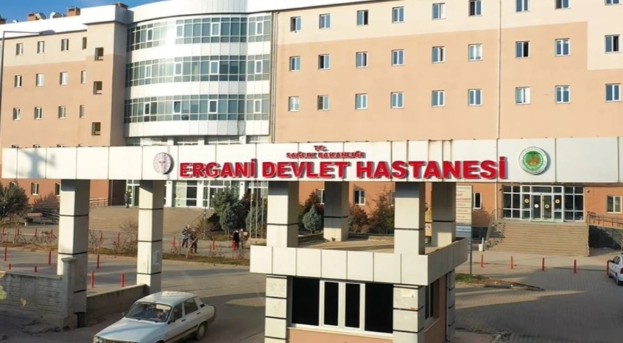 Hemşire bandı çıkarırken 6 aylık bebeğin parmağını kesti!