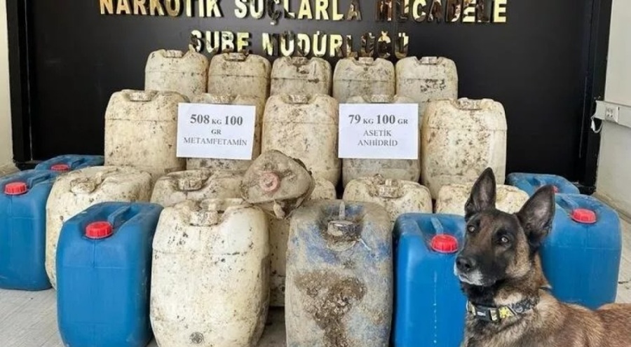İçişleri Bakanı Soylu: Hakkari'de 508 kilo metamfetamin ele geçirildi